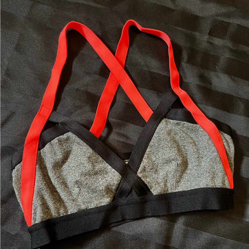 Aritzia Community | Sports Bra